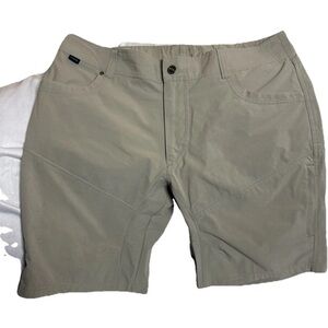 KUHL Shorts Men 38 Brown Solid Chino Zip Cargo Pockets Outdoor Mountains Hiking
